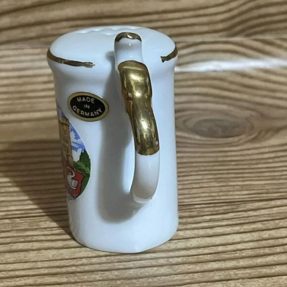 Vintage Mini Beer Stein Salt & Pepper Shakers Made In‎ Germany Neuschwanstein